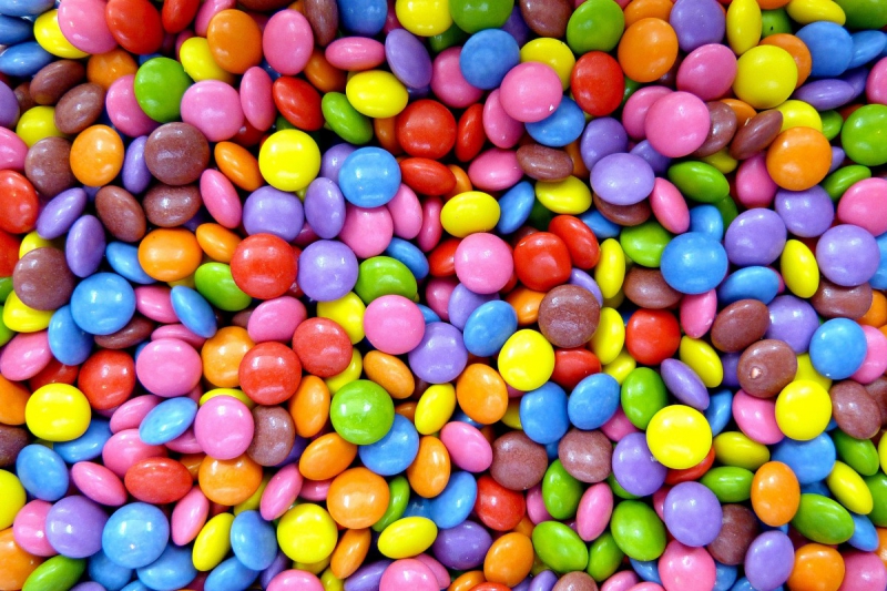 confiserie-VINON SUR VERDON-min_smarties_confectionery_lenses-1150911